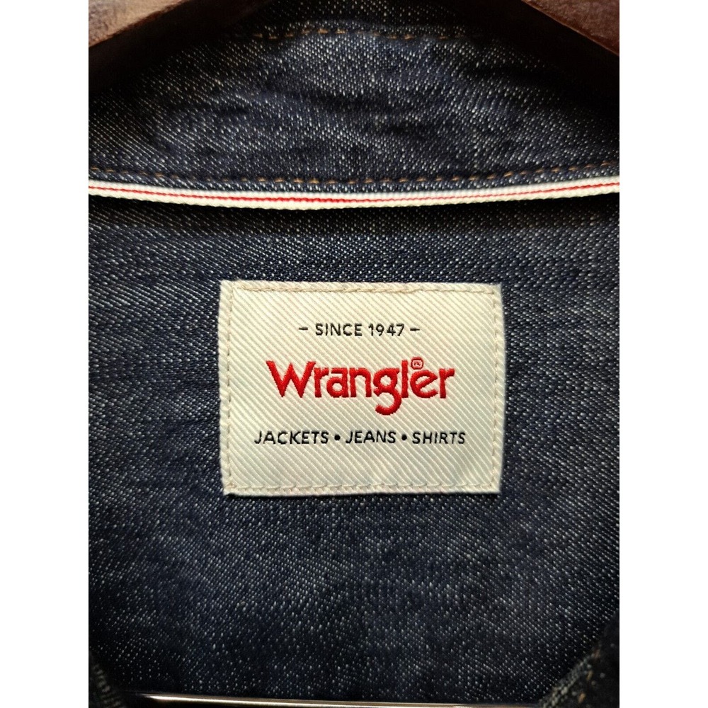Wrangler Western Blue Denim Dark Wash Indigo Pearl Snap Shirt Men’s Size Medium - Picture 2 of 8